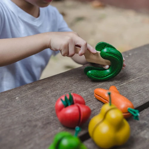 Plan Toys Wonky Fruits & Vegetables - PT 3495 4 Plan Toys Wonky Fruits & Vegetables - PT 3495 - Image 2