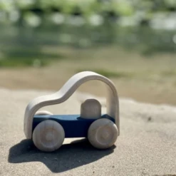 Plan Toys Vroom Truck -Plan Toys Shop 7 71eab4cf 5a48 4b84 8dfa cd8435b063a8