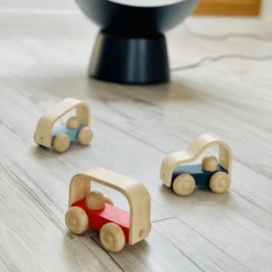 Plan Toys Vroom Truck -Plan Toys Shop 8 23e82e20 9c5c 4fee b66a a4475763ffb8