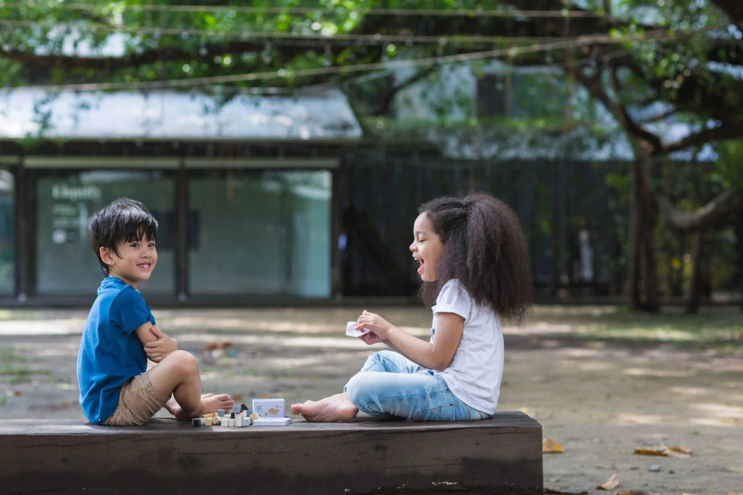 Plan Toys Construction Set 4 Plan Toys Construction Set - Image 2